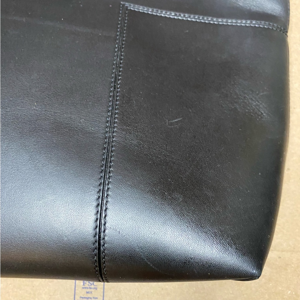 Tory Burch Block-T Leather Tote Bag Black - Picture 4 of 13